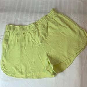 Universal Thread Limesand Gauze High Rise Rounded Hem Shorts Size XL